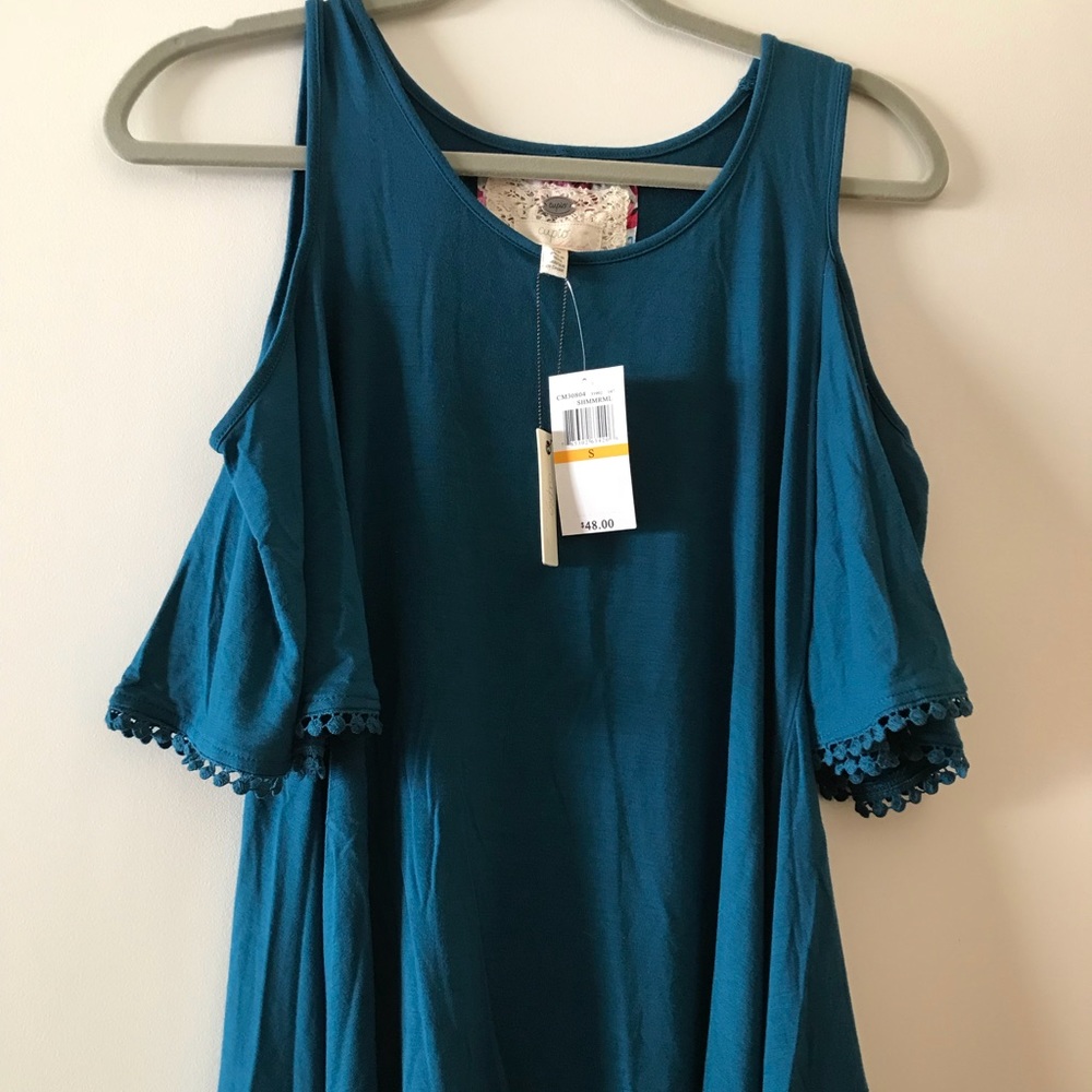Turquoise teal flowy cutout top
